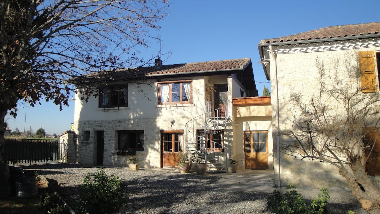 Bed and Breakfast Domaine De Poudos Auterive  Экстерьер фото